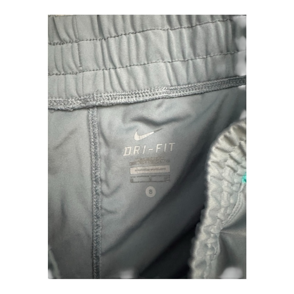 Nike Teal and Gray Sports Shorts - Picture 5 of 5